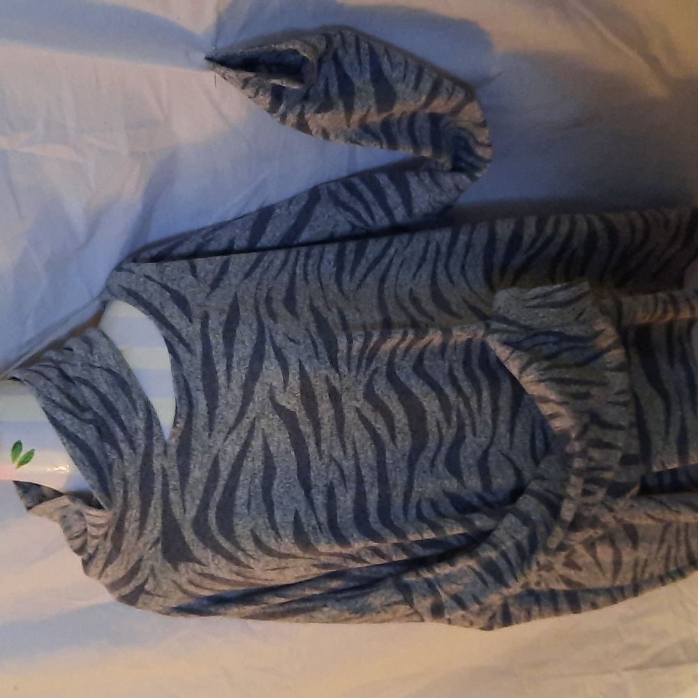 Terra & sky very soft zebra pattern shirt open neck 2x